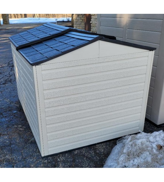 Rubbermaid Slide-Lid Resin Weather Resistant Outdoor Storage Shed, 6 x 3.75 feet